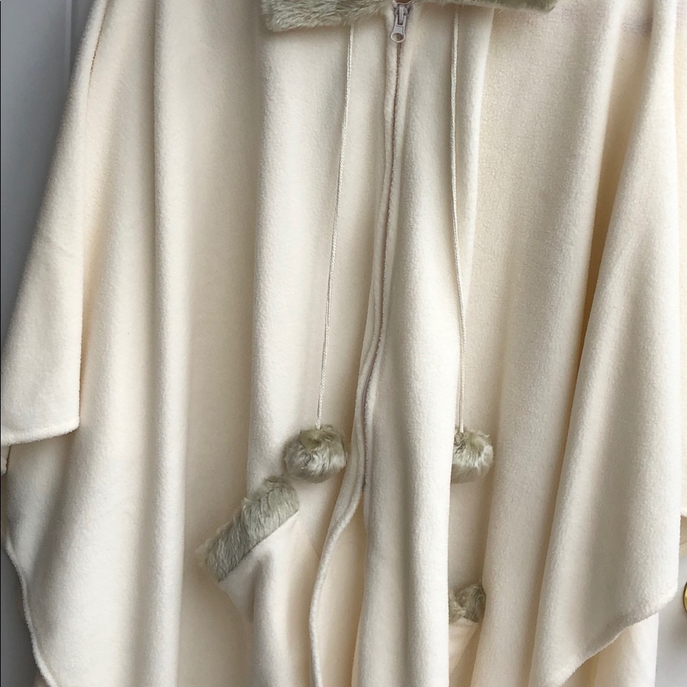 Woman’s shawl wrap